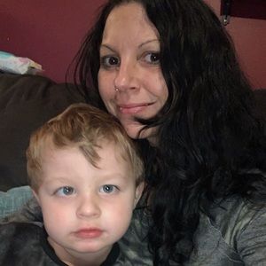 Meet your Posher, Cassandra